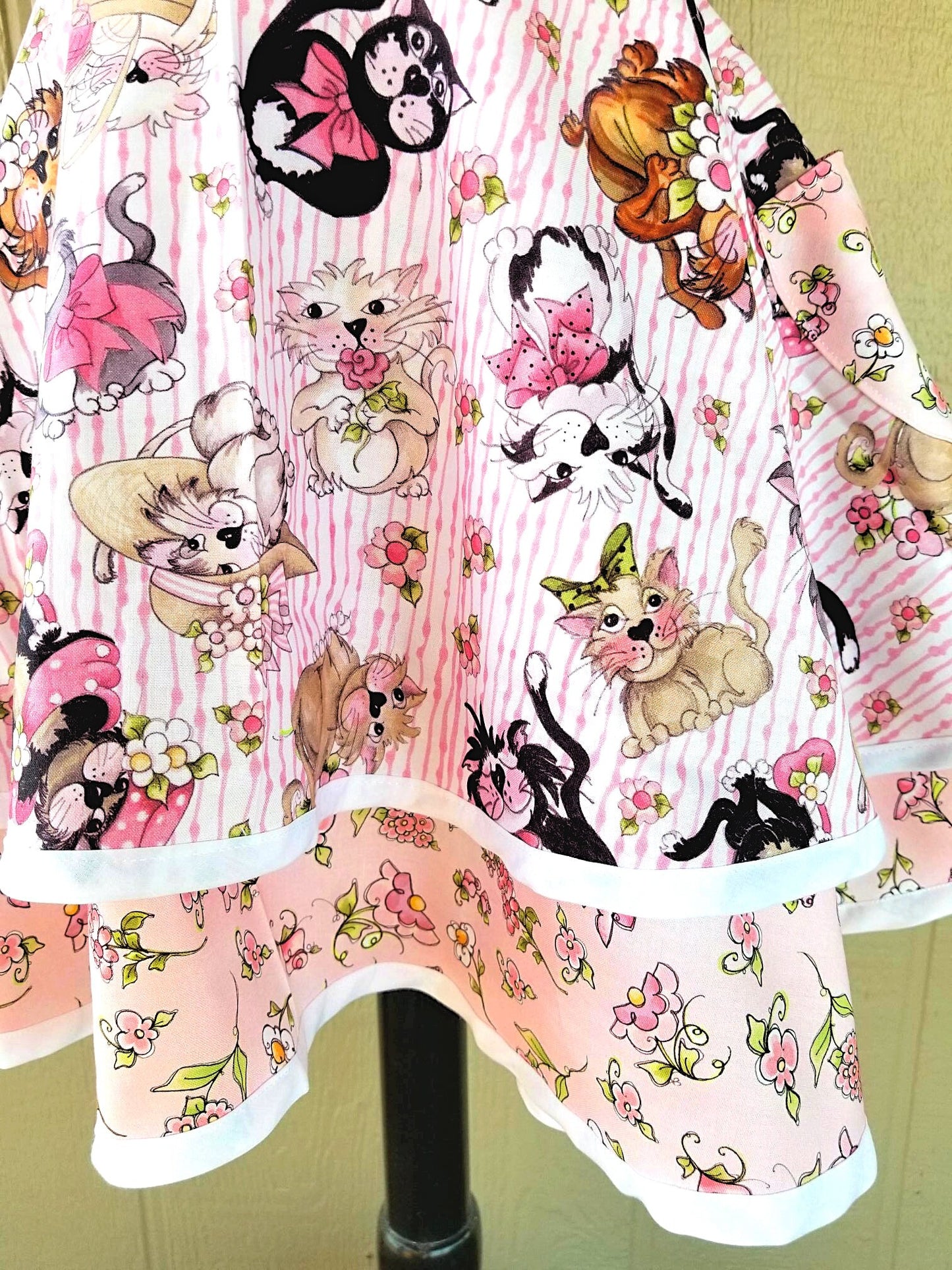 Vintage Cat Apron