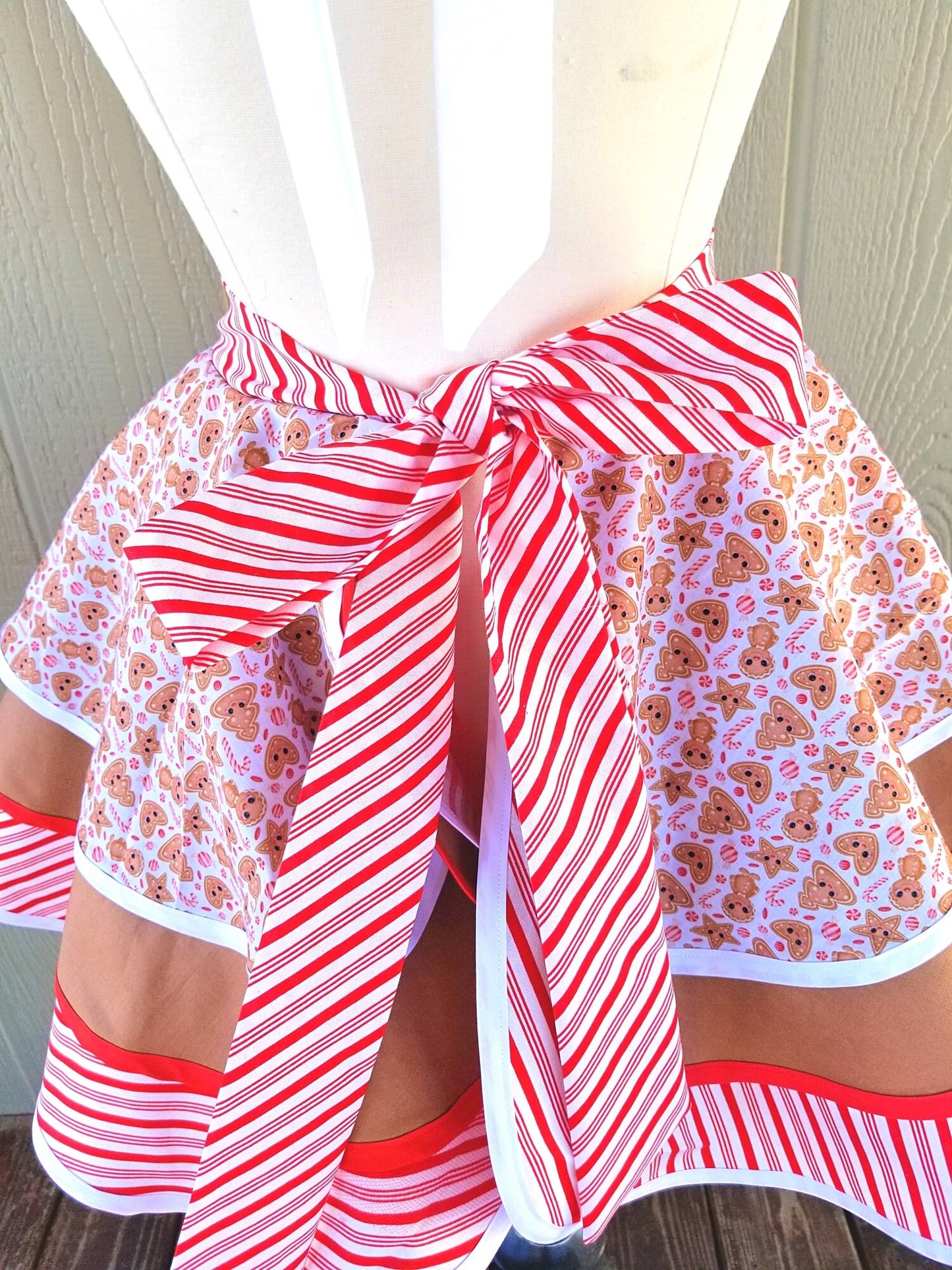 Holiday Gingerbread Retro Apron