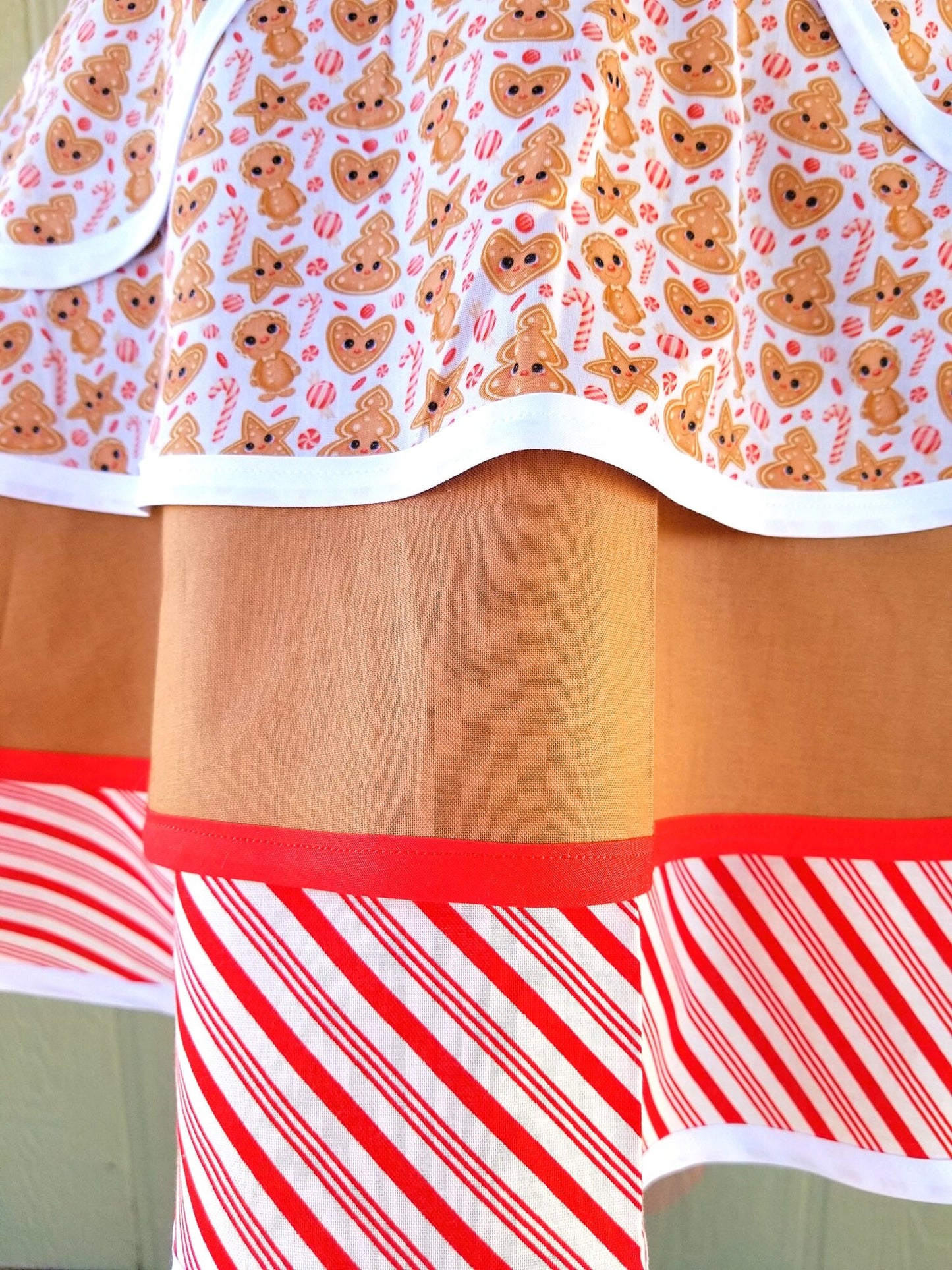 Holiday Gingerbread Retro Apron